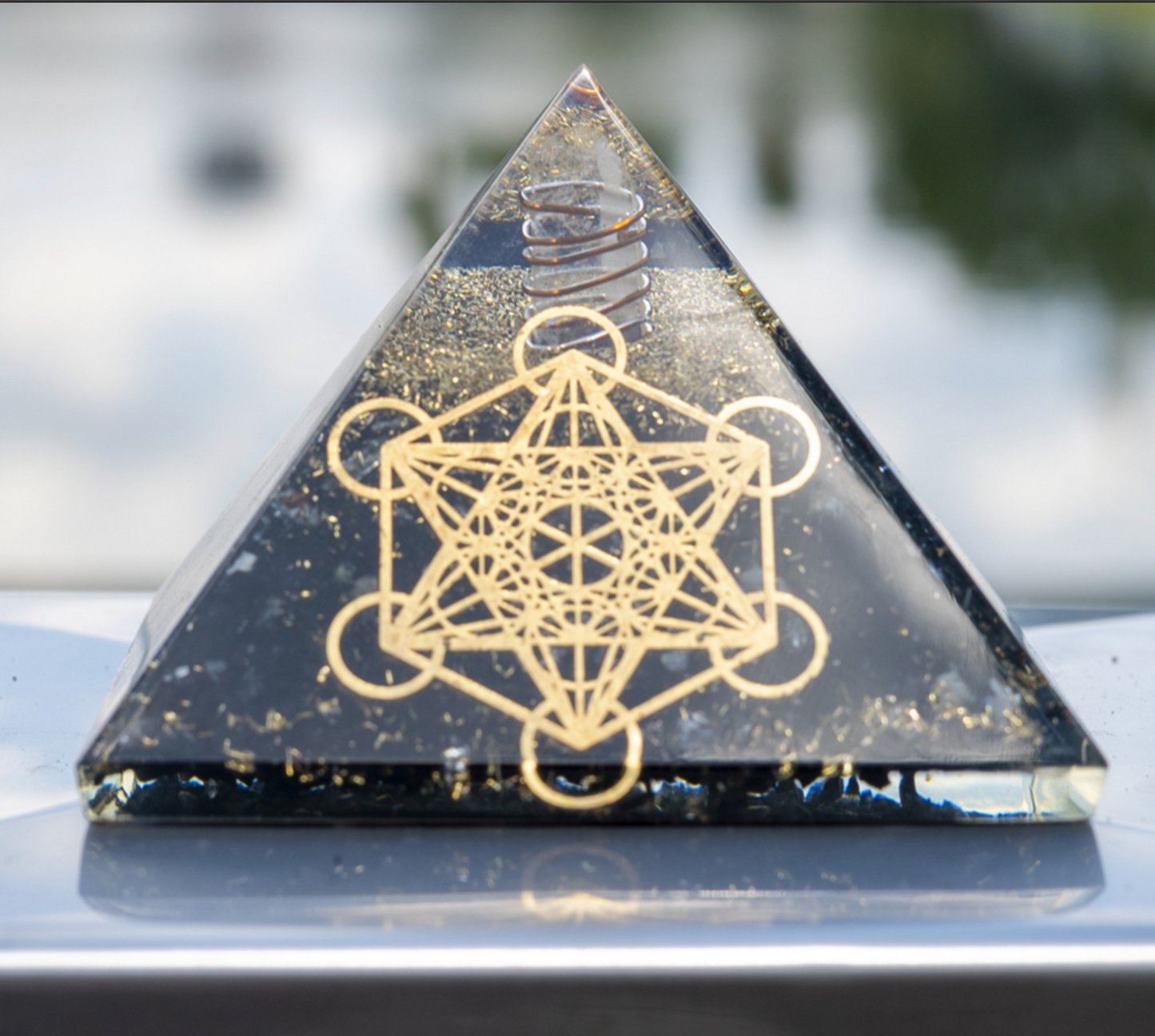 Metatron’s Cube Grid Orgonite Pyramid + Pendant Combo